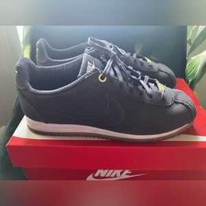 Nike Cortez x María Sharapova